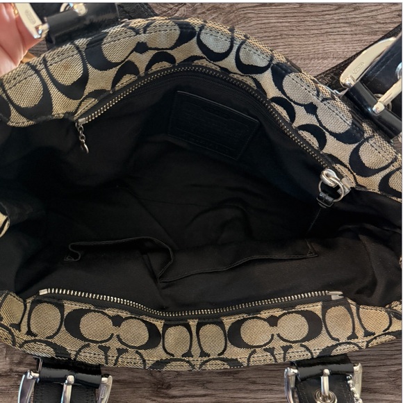 COACH BAG SATCHEL BROWN AND BLACK - WELL LOVED - Picture 3 of 8